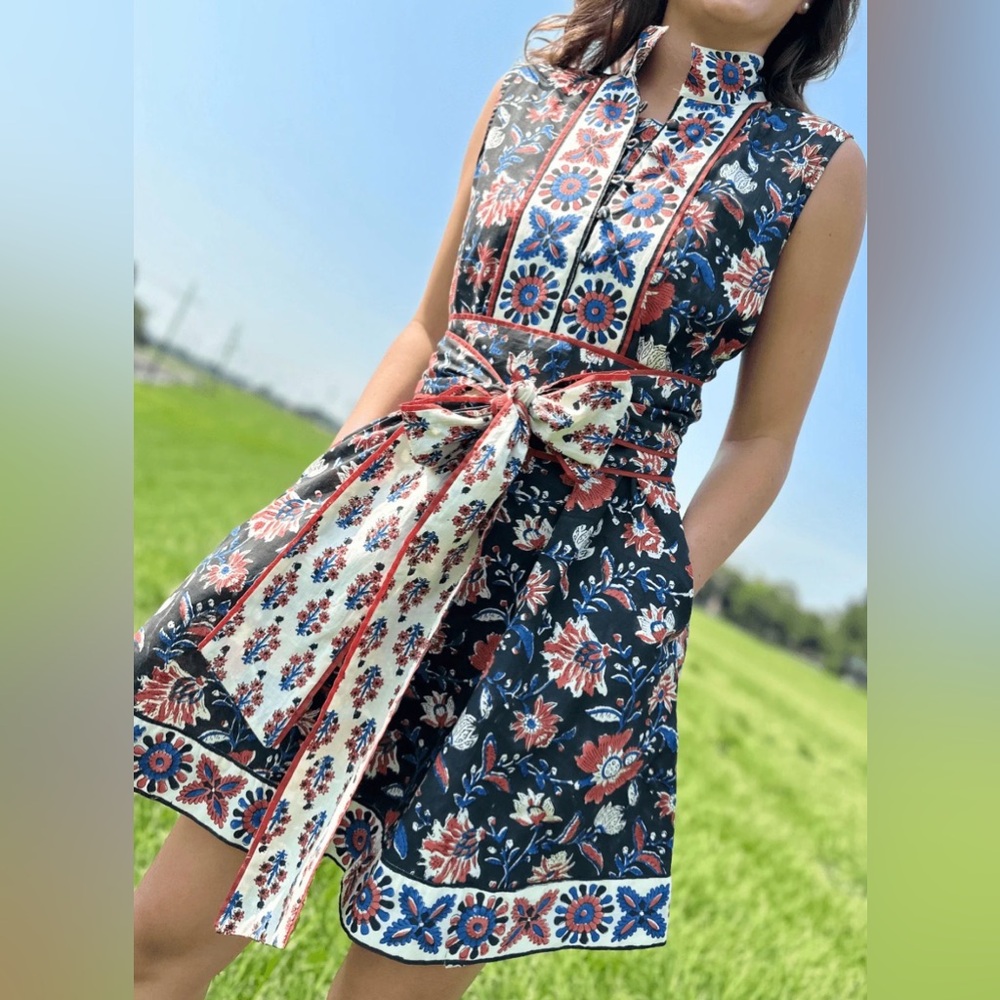 Sue Sartor Floral Tie-Waist Sleeveless Dress - Navy, Red & Cream size XS